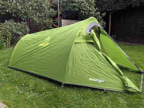 Vango nyx 200 green person - vango,